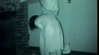 Cücə porno kastinqdə gündəlik sikişməsinə agenti cəlb edir